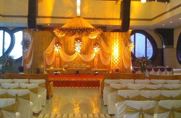 Ceremonia Banquets Goregaon