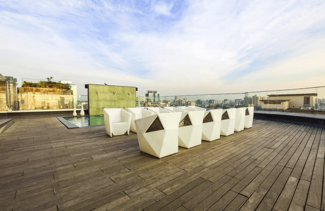 Otium Rooftop Lounge